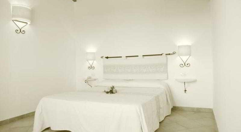 Borgo Dei Pescatori Hotel Aglientu Luaran gambar