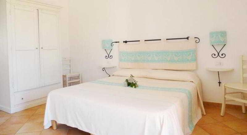 Borgo Dei Pescatori Hotel Aglientu Luaran gambar