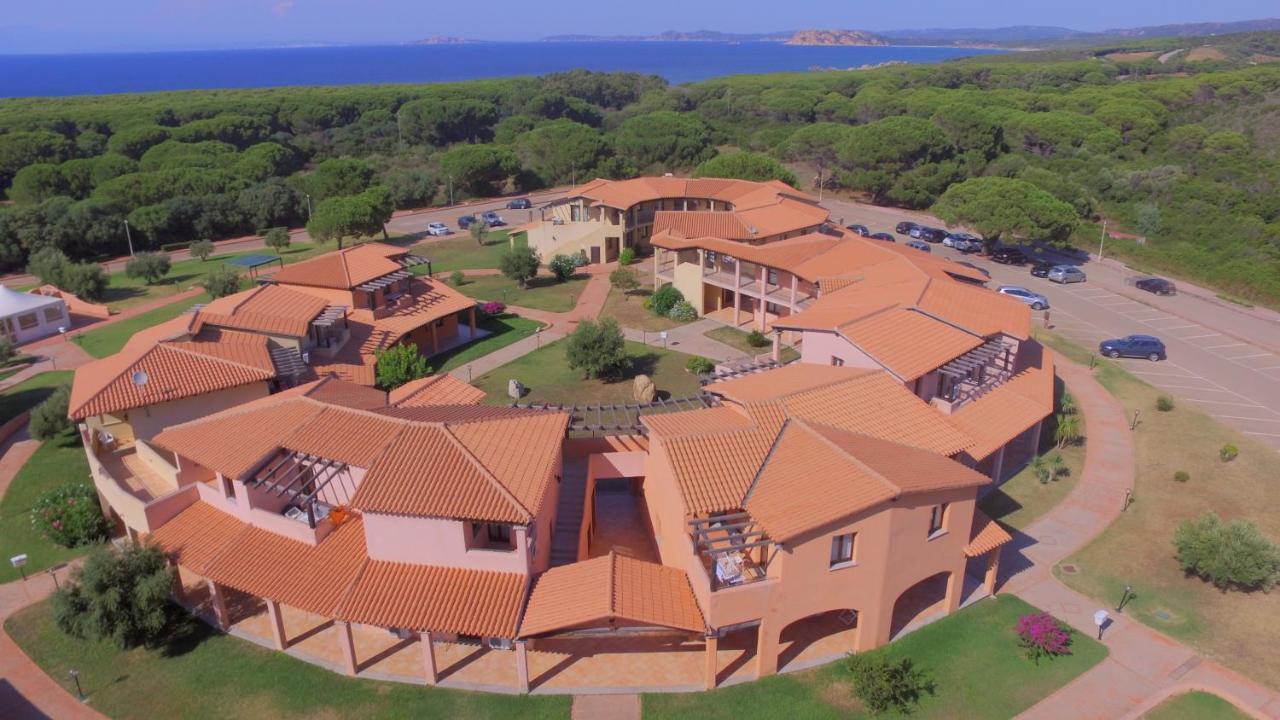 Borgo Dei Pescatori Hotel Aglientu Luaran gambar