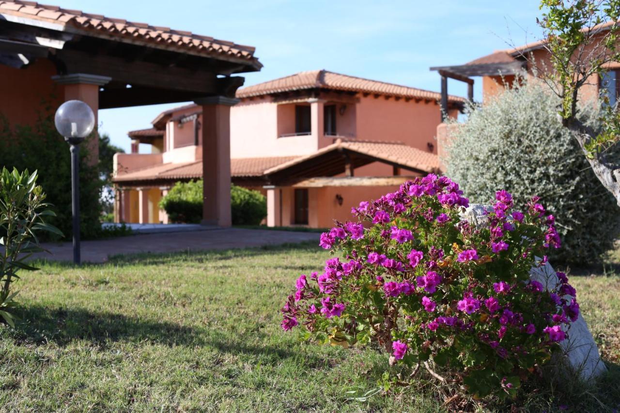 Borgo Dei Pescatori Hotel Aglientu Luaran gambar