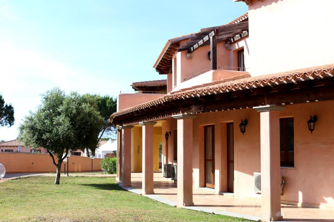 Borgo Dei Pescatori Hotel Aglientu Luaran gambar