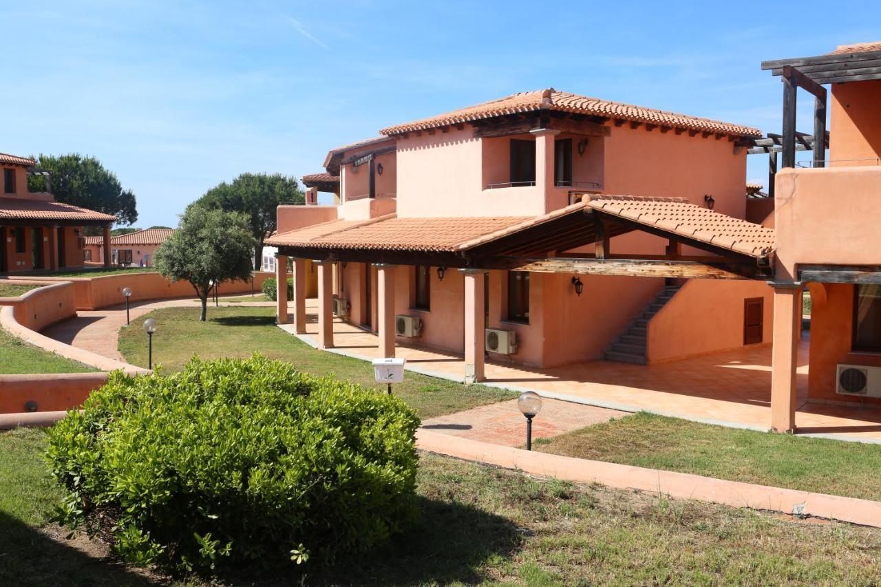 Borgo Dei Pescatori Hotel Aglientu Luaran gambar