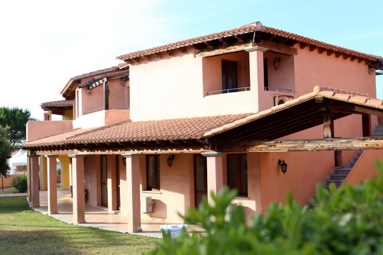 Borgo Dei Pescatori Hotel Aglientu Luaran gambar